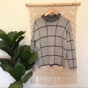 NWOT SHEIN Grid Sweater Grey + Black